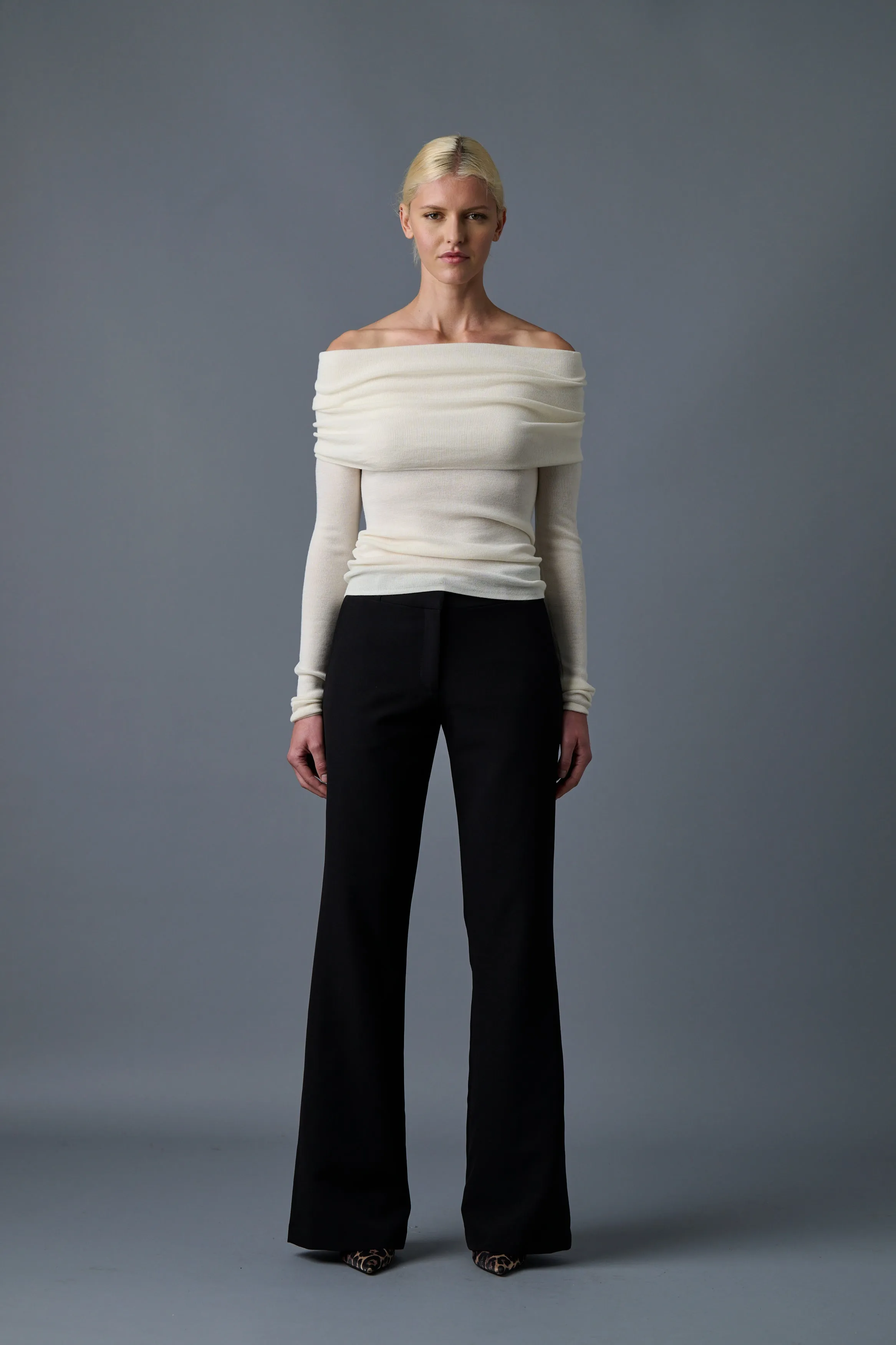 Clavicle Sweater Ivory