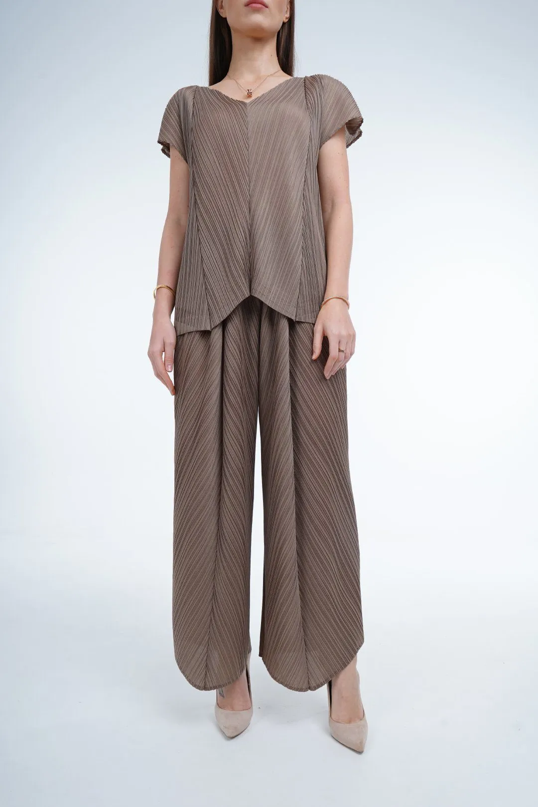 Madeline Short Sleeve with Loose Straight Pants Set