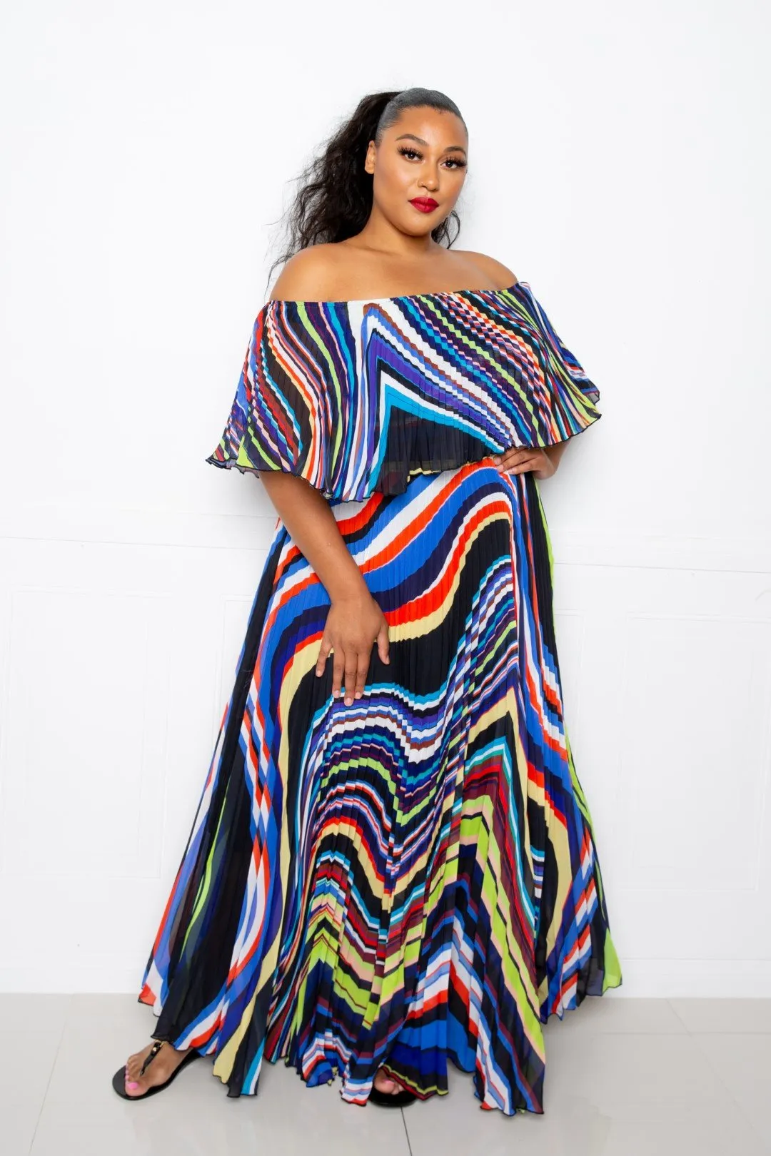 Plus Multi Abstract Stripe Print Flowy Maxi Dress